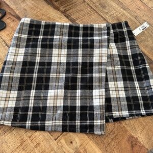 Plaid skirt